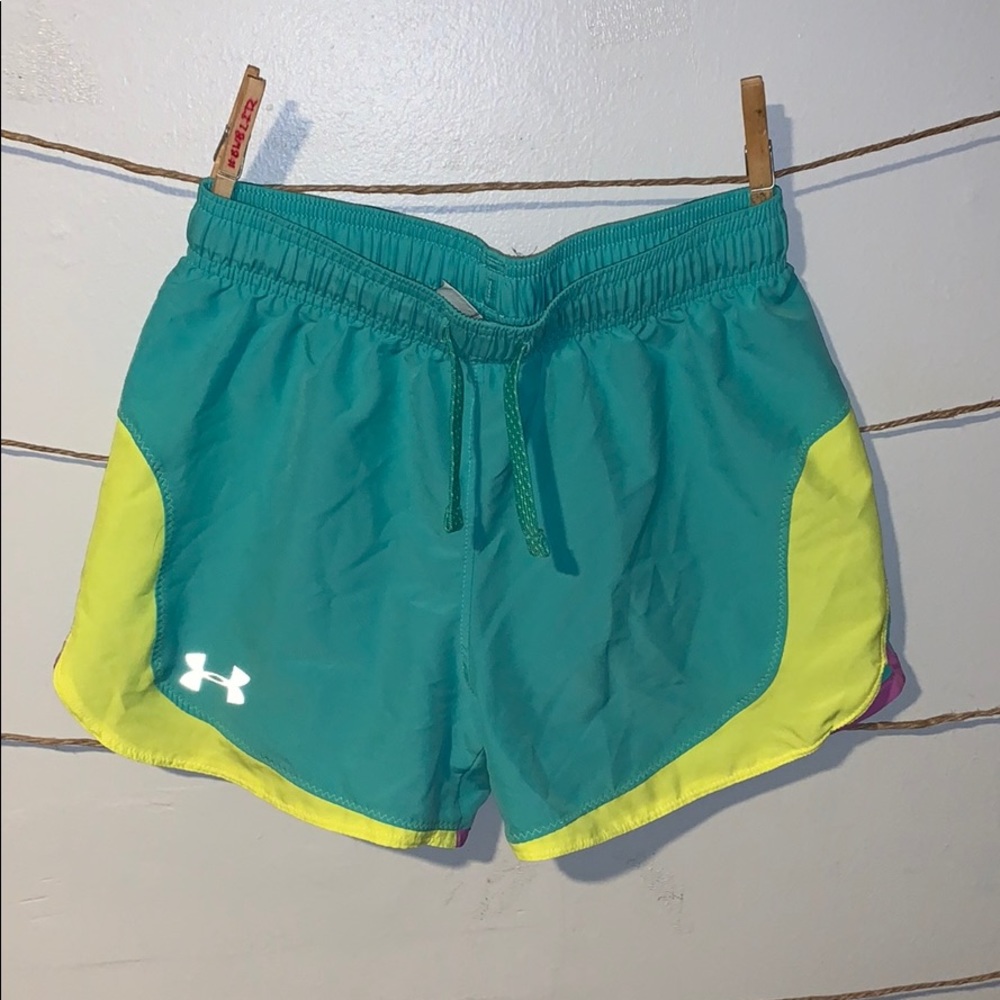 Girls athletic shorts. No stains.